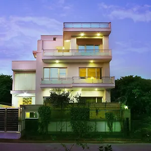 Perch Arbor-golf Course Road Guest house Gurgaon